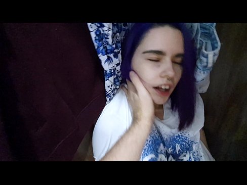 ❤️ Encontré a mi hermana en el armario y la ayudé a correrse ❌ Video de porno en es.verhentai.ru ❌️